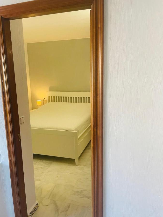 Beach Apartament In Torrevieja Bagian luar foto