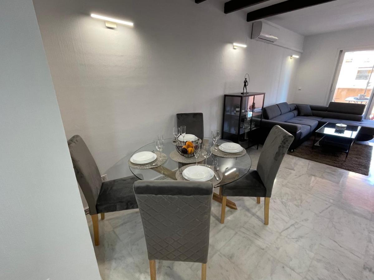 Beach Apartament In Torrevieja Bagian luar foto