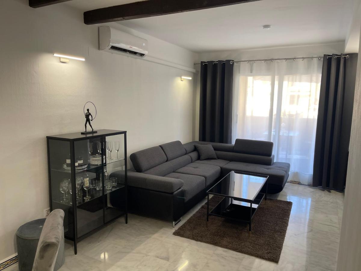 Beach Apartament In Torrevieja Bagian luar foto