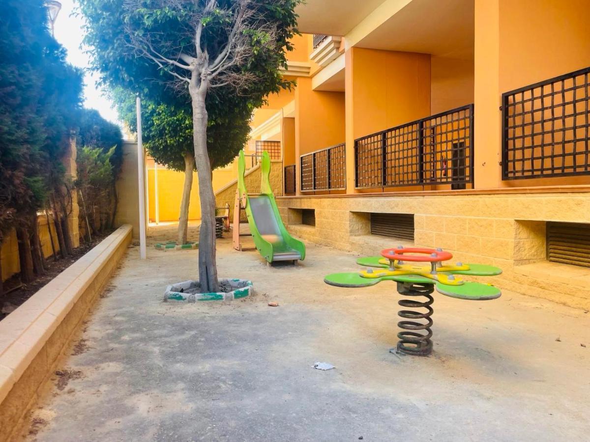 Beach Apartament In Torrevieja Bagian luar foto