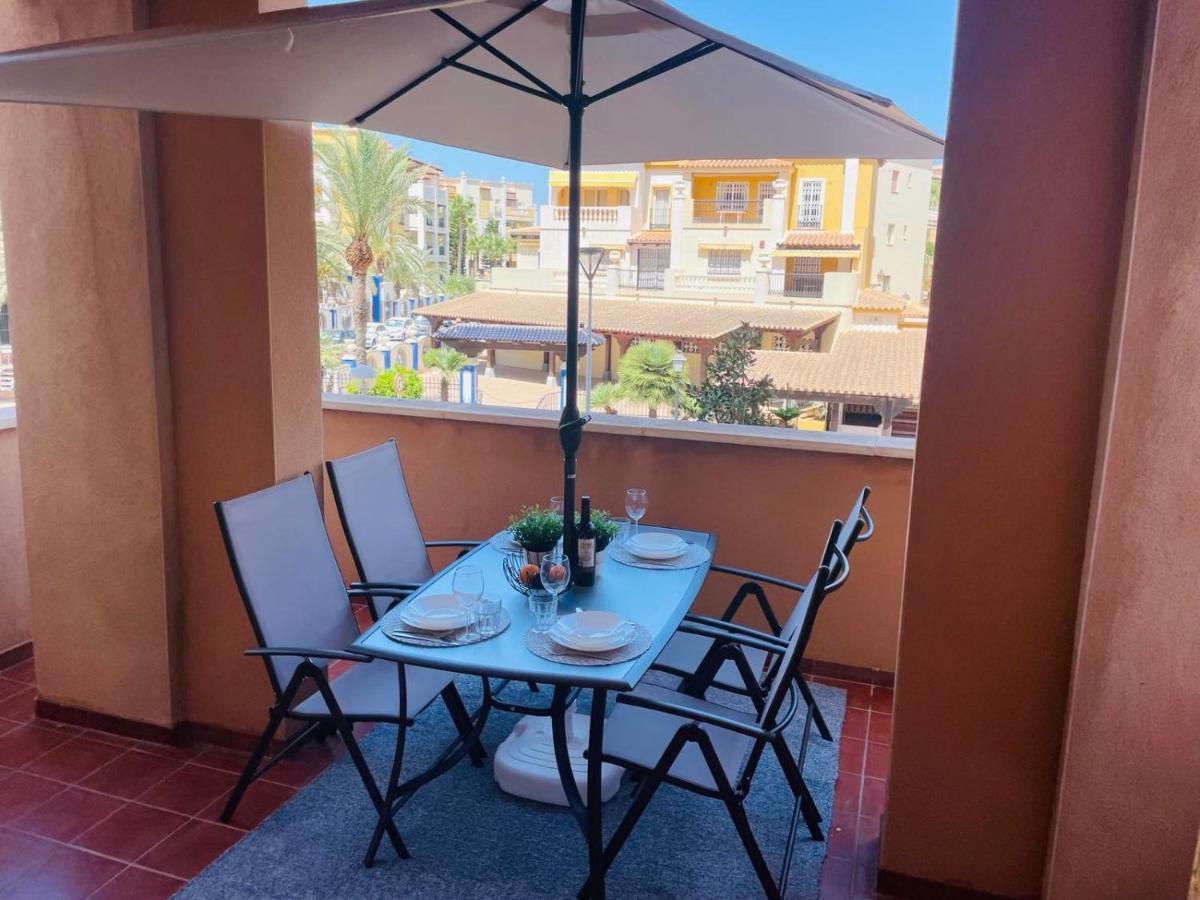 Beach Apartament In Torrevieja Bagian luar foto