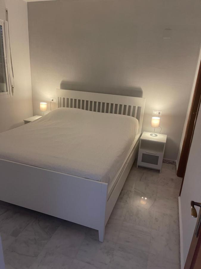 Beach Apartament In Torrevieja Bagian luar foto
